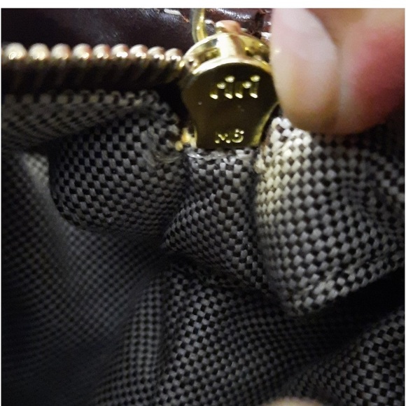 Authentic Dooney & Bourke shoulder bag in green and brown, clean w minimum flaws - Picture 3 of 7